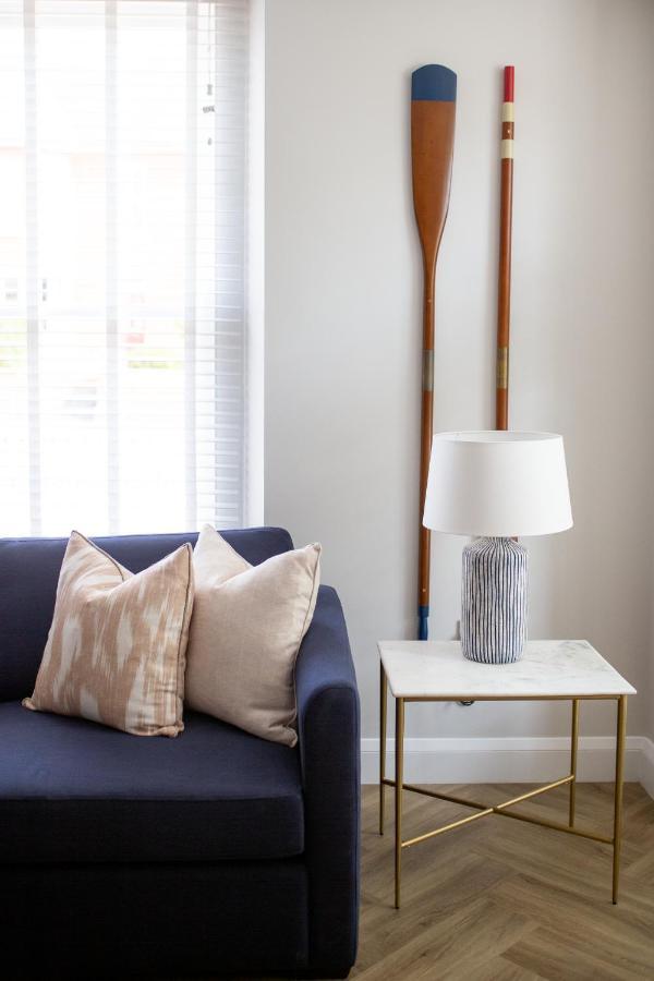 John Lewis Apartment Aberaeron Eksteriør bilde