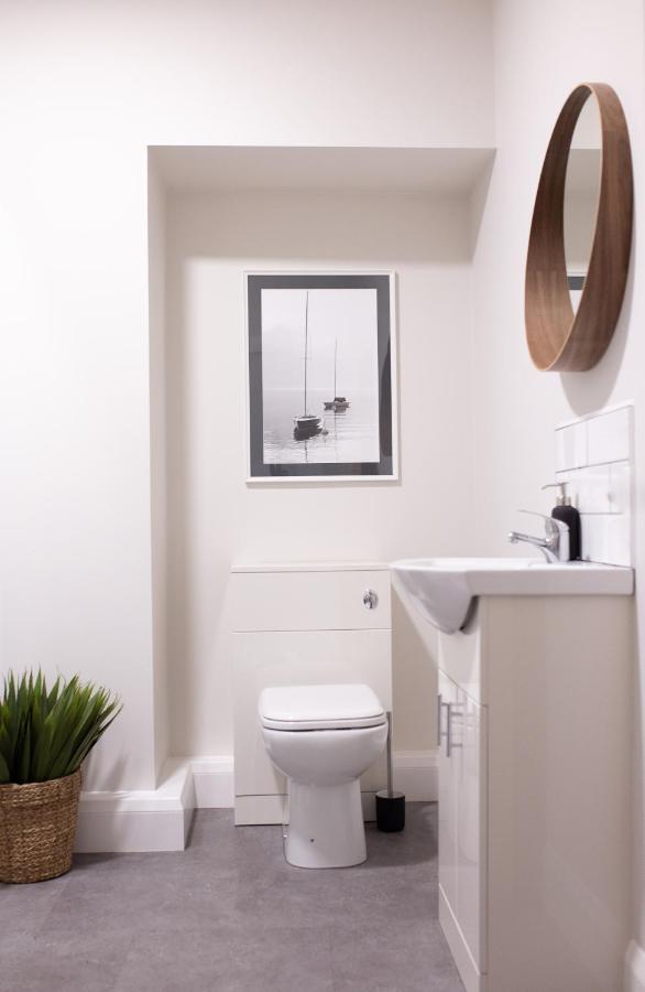 John Lewis Apartment Aberaeron Eksteriør bilde